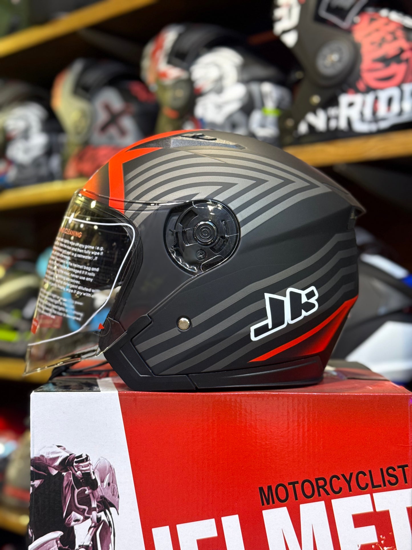 Jiekai 512 DOT certified Double Visor Helmet