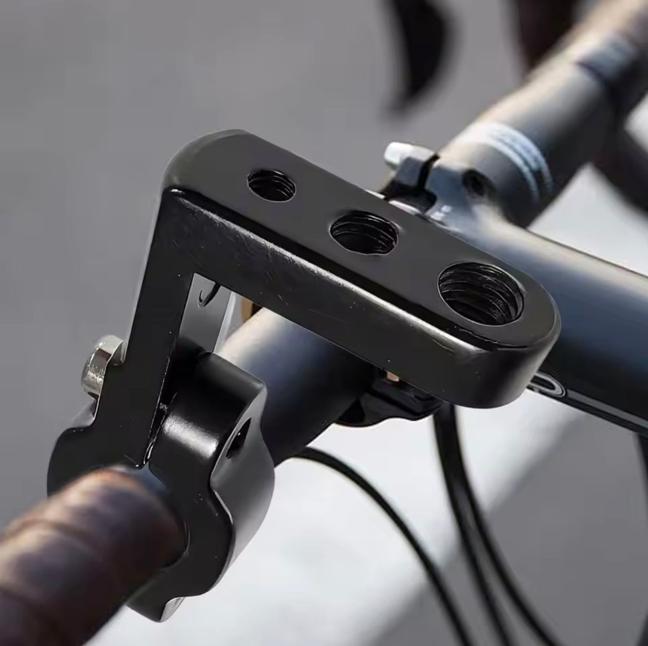 Motorcycle Spotlight Mount Brackets Adjustment Pole Clamp Front Fork Lamp Mount Pole Brackets For Night Riding Outdoor Adventure