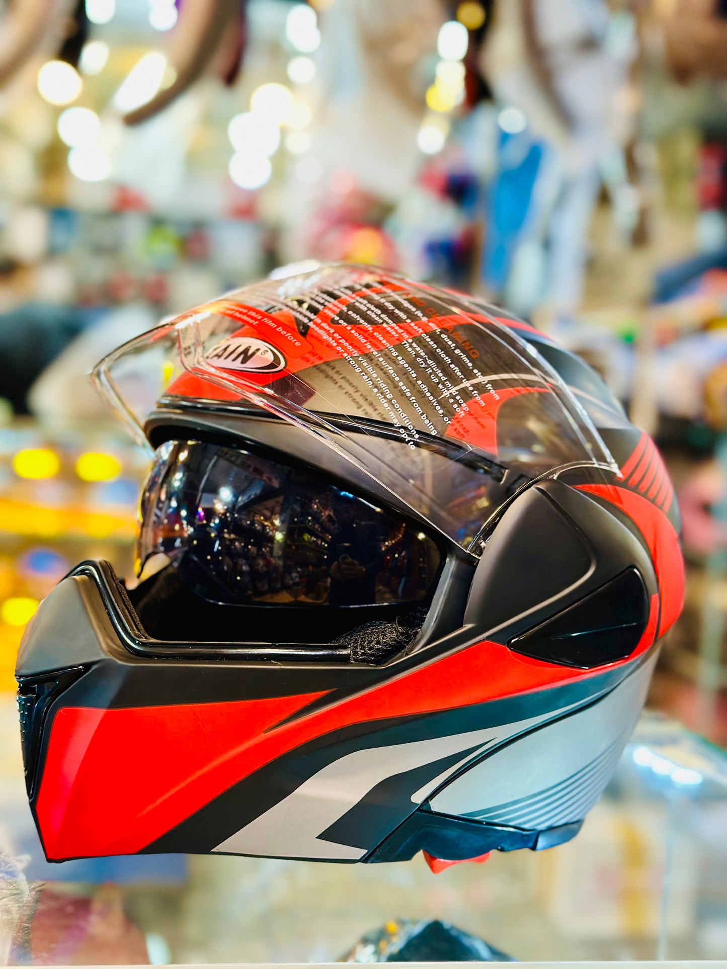 Zain Flip up Helmet Duel visor with washable padding