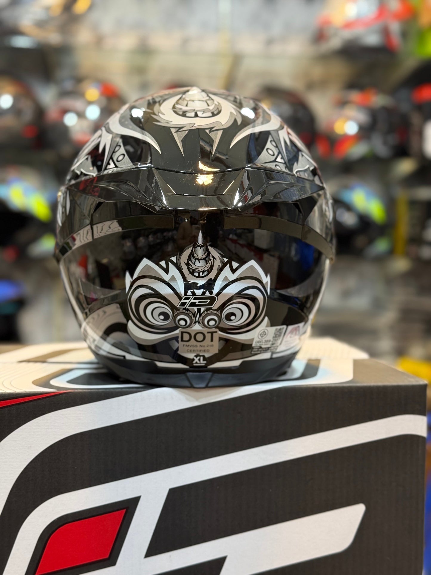 ID spartan limited Addition DOT certified helmet