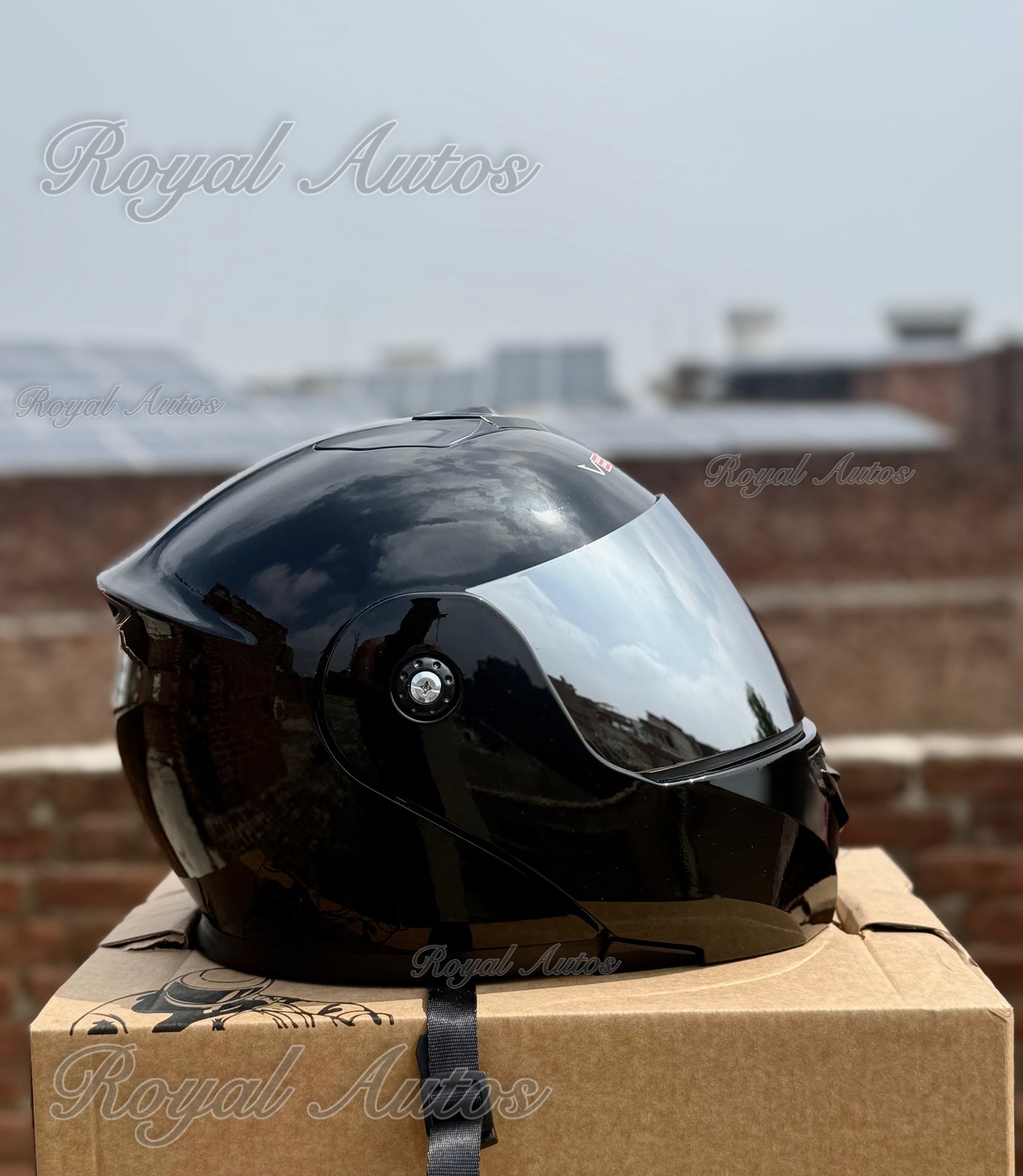 Vector Glossy  black In chrome glass , Duel visor , washable padding , unbreakable Helmet