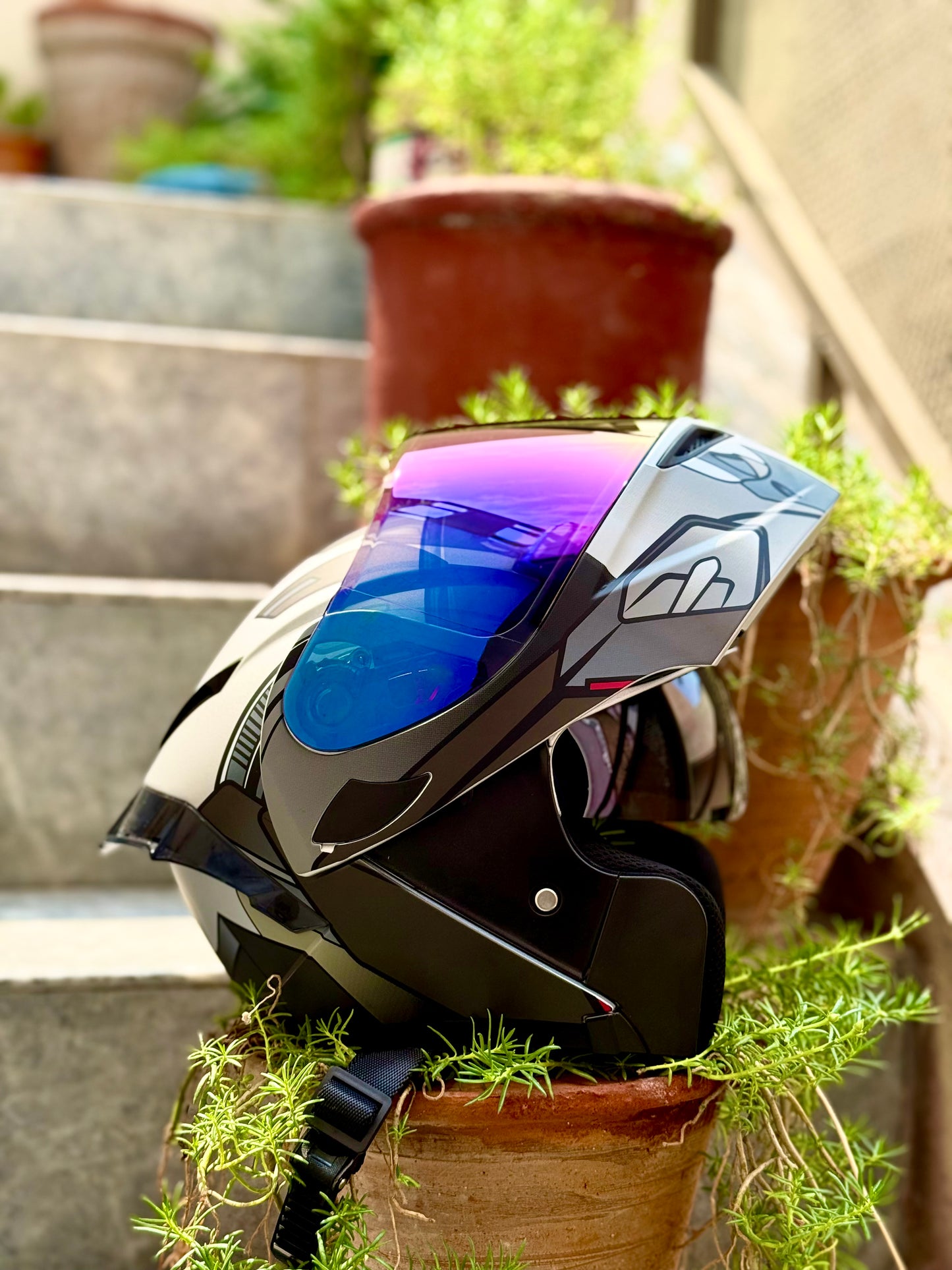SuperAir 902 Titus Matt Black in multi visor Helmet smart shape with Spoiler DOT certified Helmet SP902