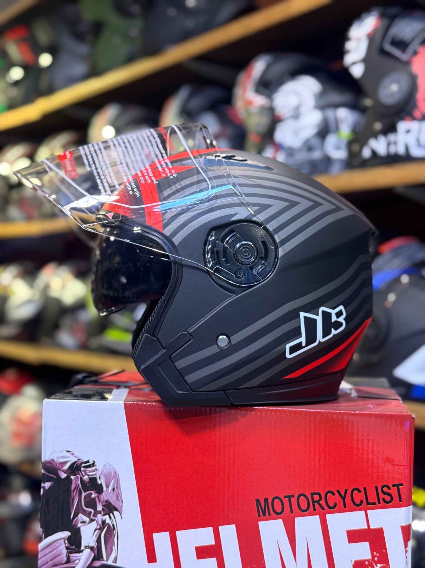 Jiekai 512 DOT certified Double Visor Helmet
