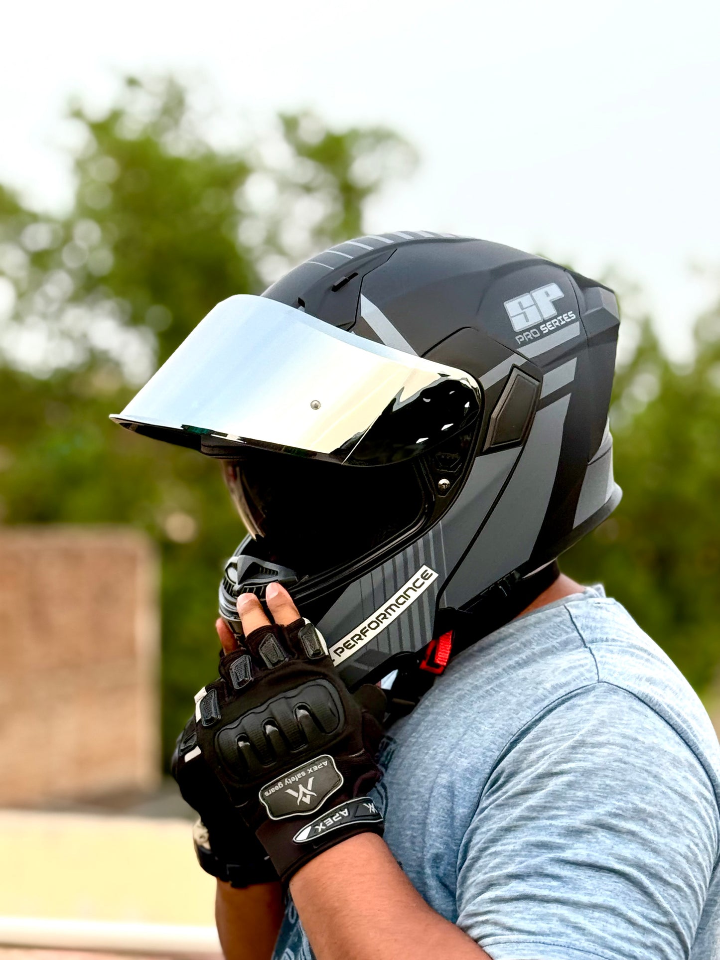 Superair 918 Pro Grey DOT Certified Flip-Up Motorcycle Helmet – Dual Visor | Polarized Visor | Sports Helmet