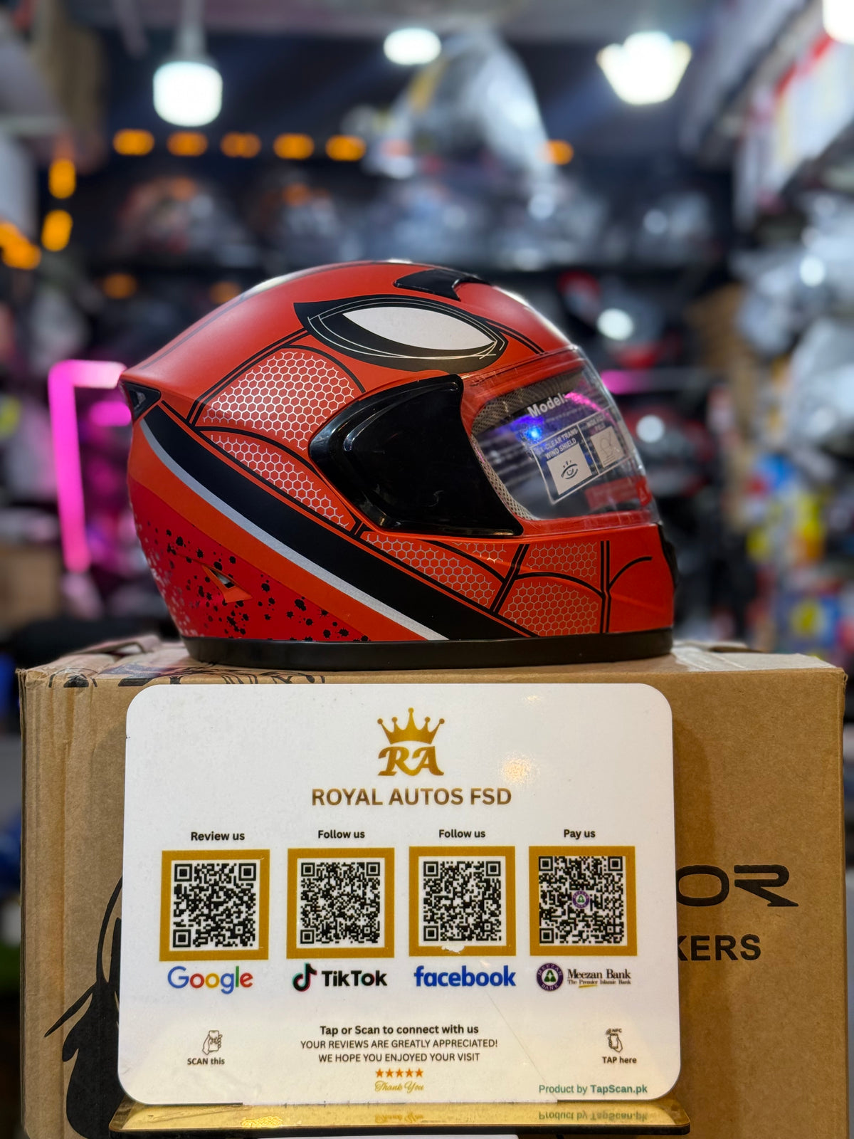 Vector Kids helmet