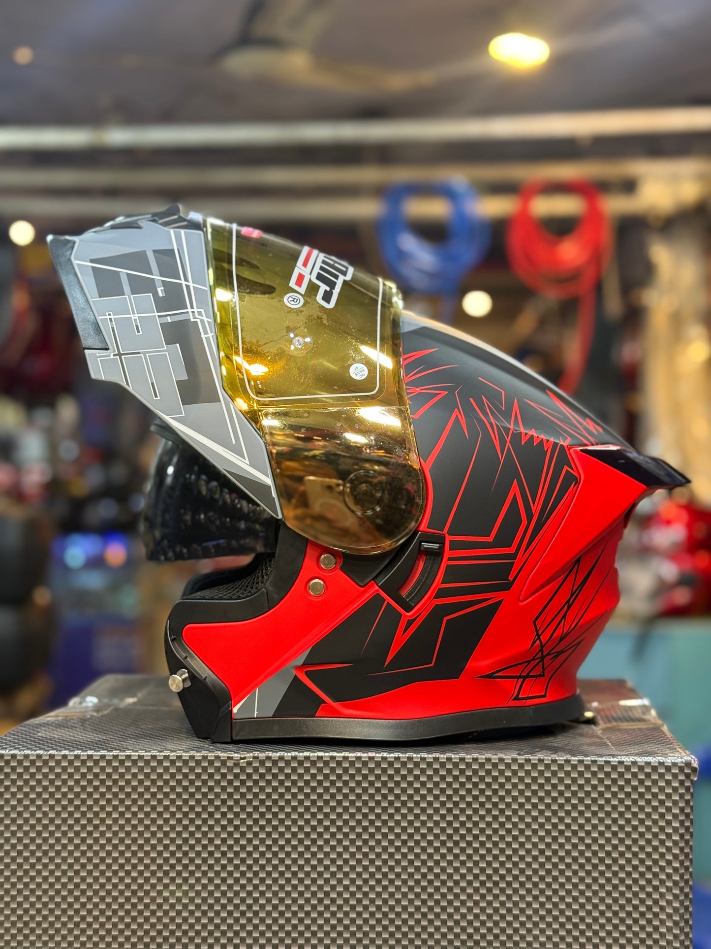 Superair SP915 ultra  DOT certified Helmet