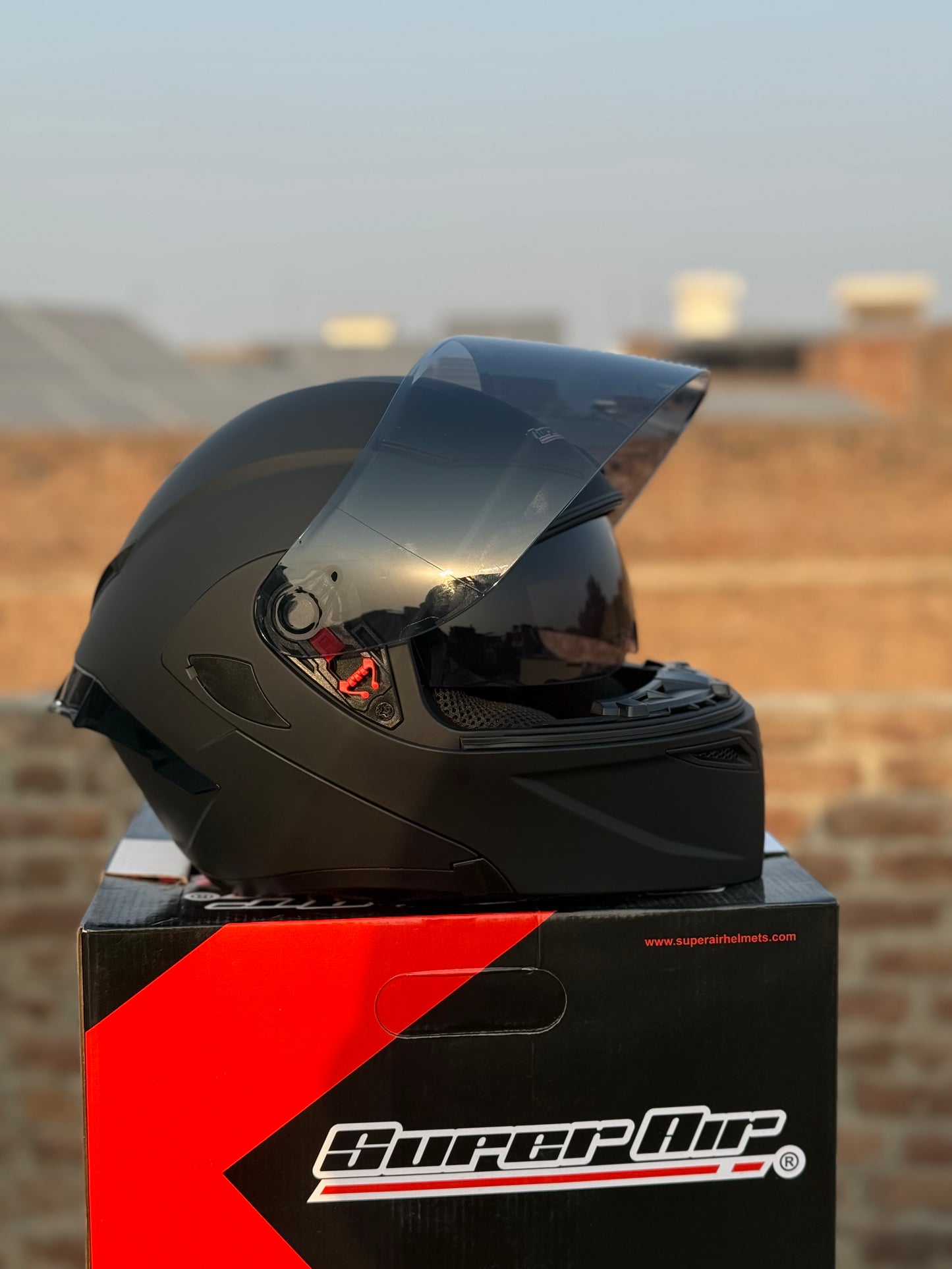 SuperAir 902 plain Matt Black in Tinted visor Helmet smart shape with Spoiler DOT certified Helmet SP902