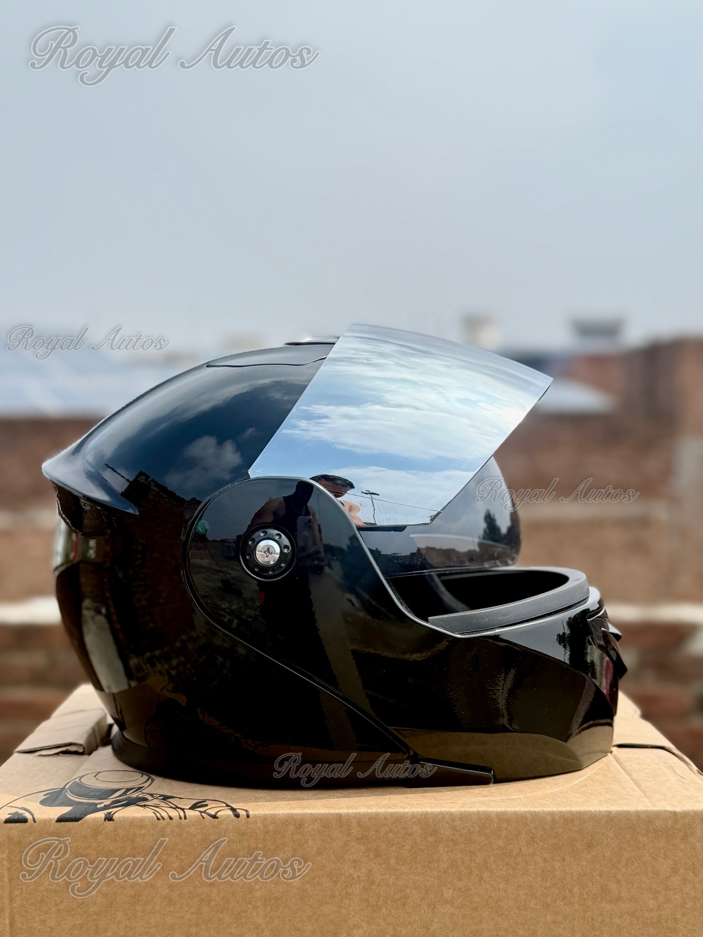 Vector Glossy  black In chrome glass , Duel visor , washable padding , unbreakable Helmet