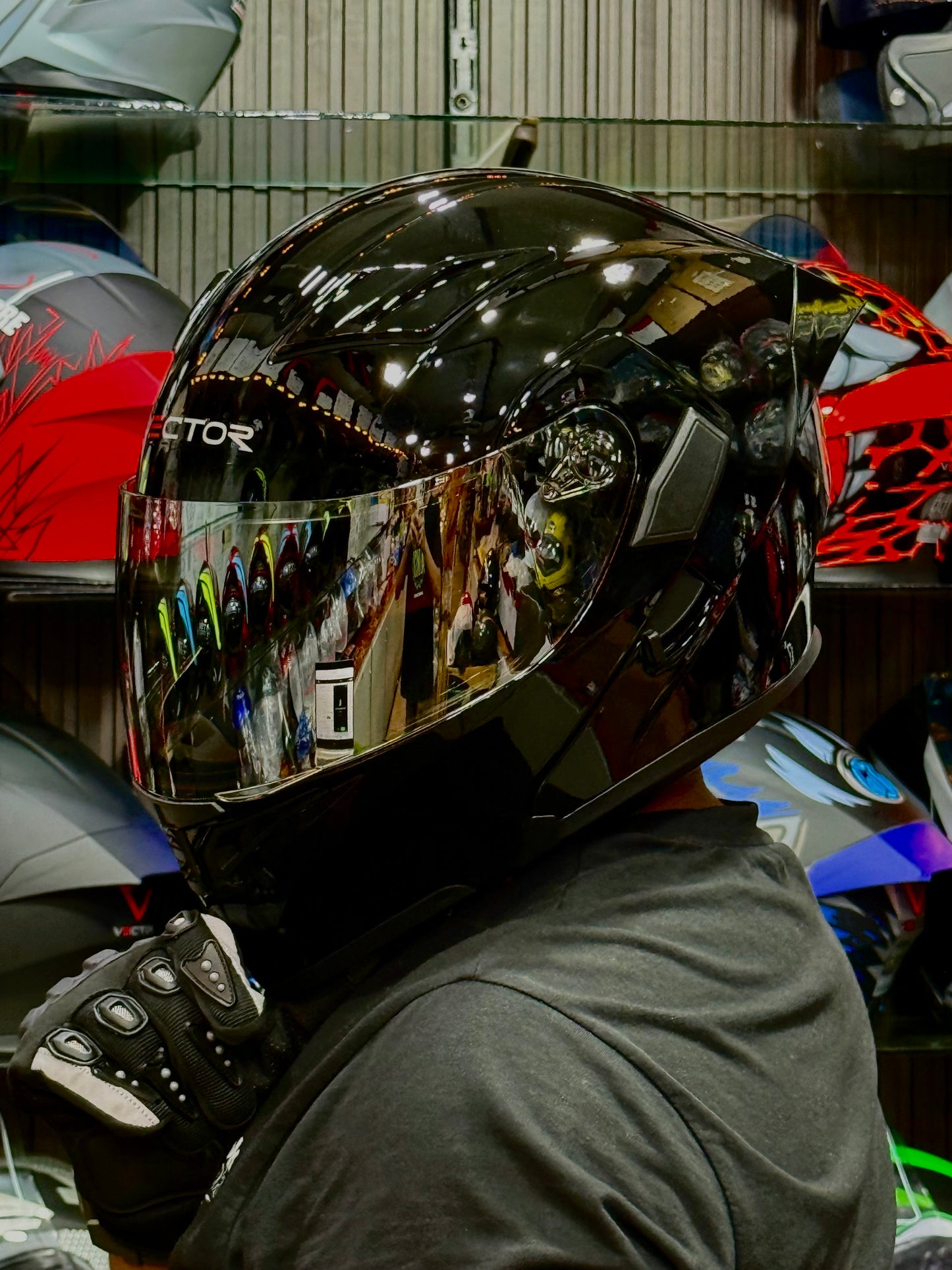 Vector 254 Prime Gloss Black  with Polarise Visor  DOT certified Helmet Modular helmet