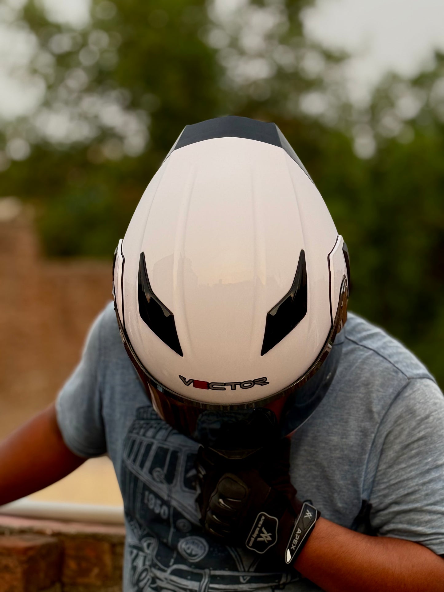 Vector 254 Prime white with Polarise Visor  DOT certified Helmet Modular helmet