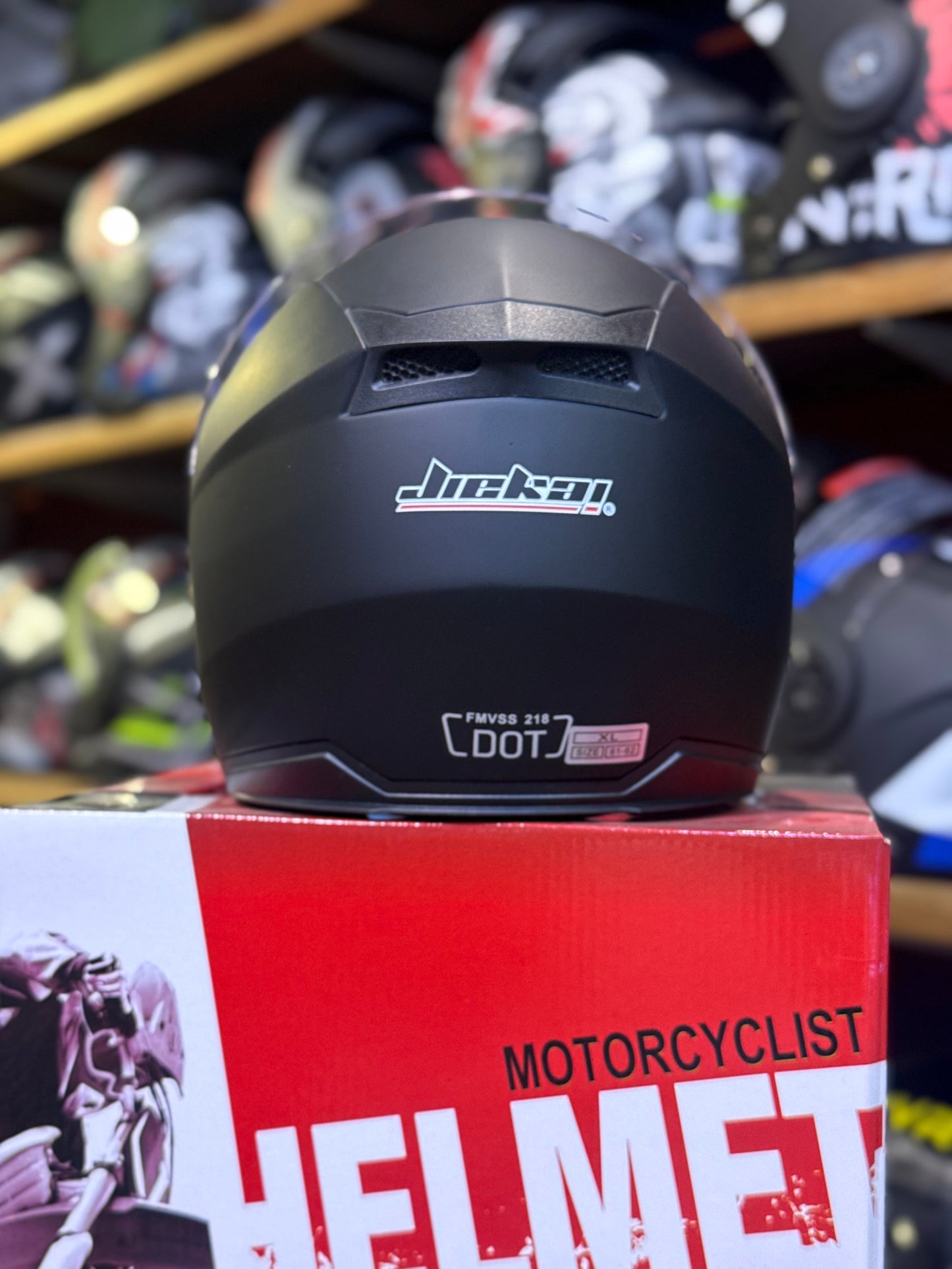 Jiekai 512 DOT certified Double Visor Helmet