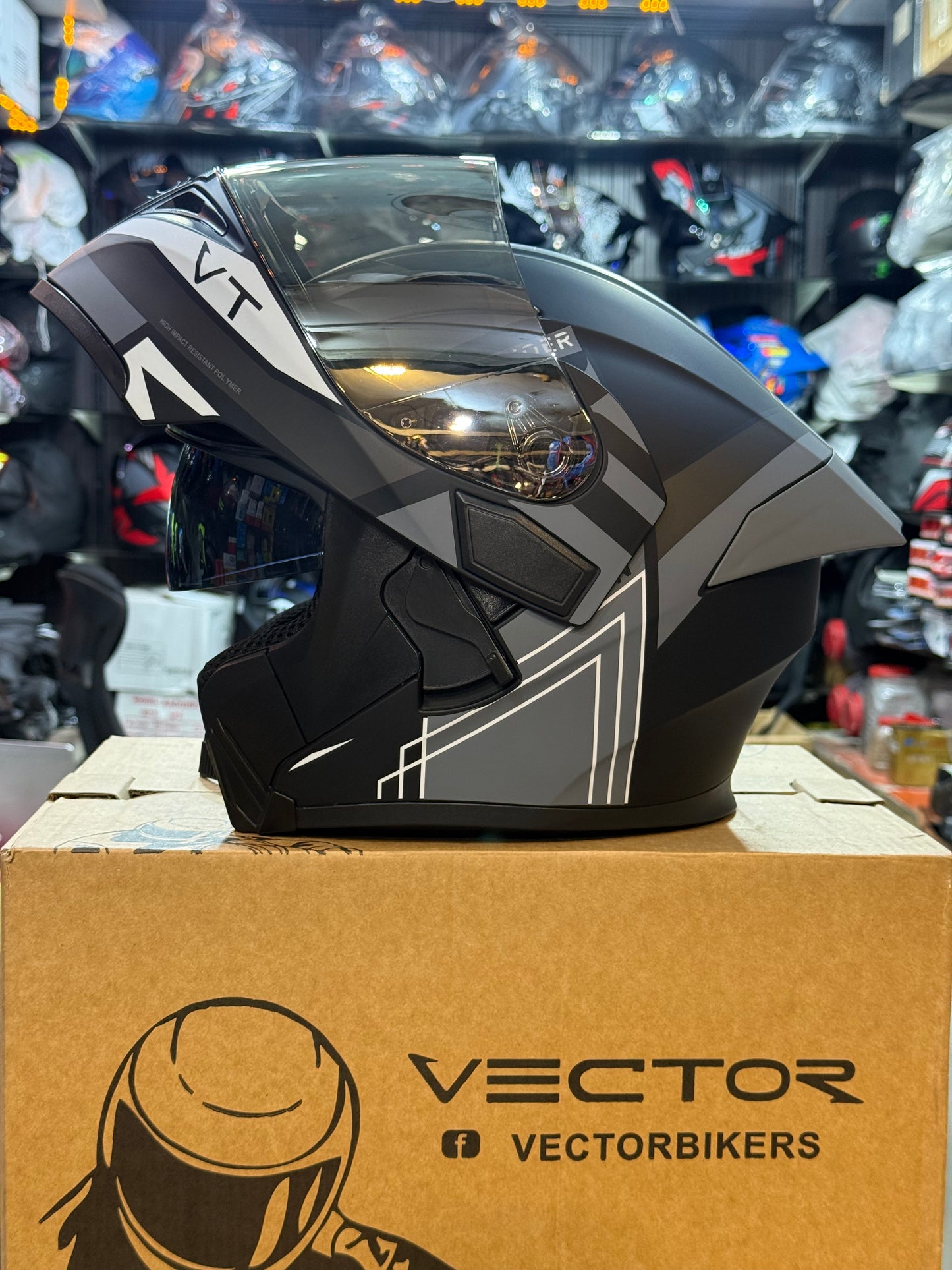 Vector 254 Prime Matt Black Grey with Polarise Visor  DOT certified Helmet Modular helmet