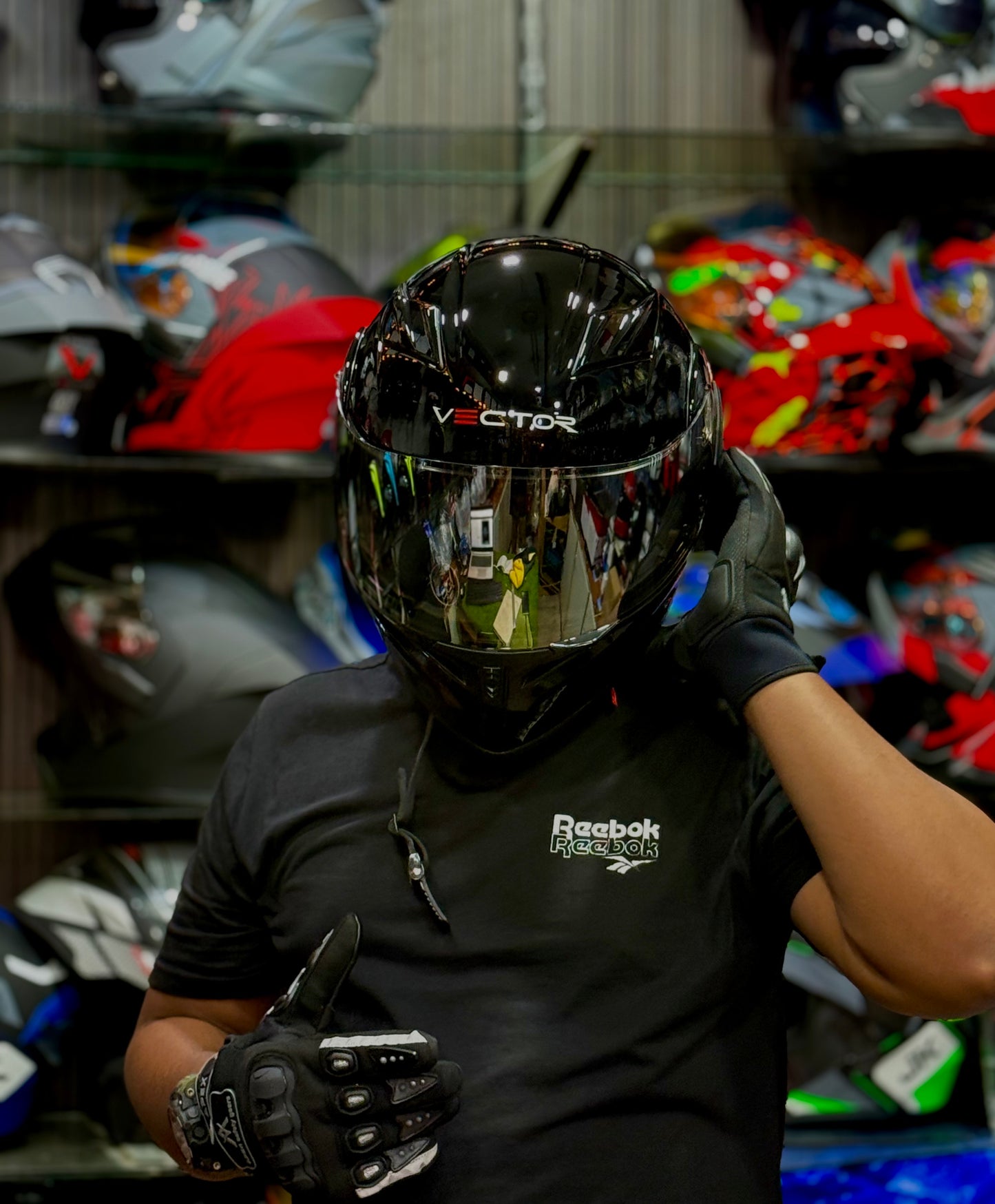 Vector 254 Prime Gloss Black  with Polarise Visor  DOT certified Helmet Modular helmet