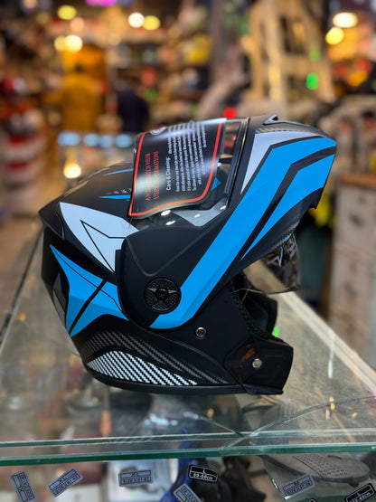 Adora Flip up helmet Duel visor washable Padds nonreflection visor