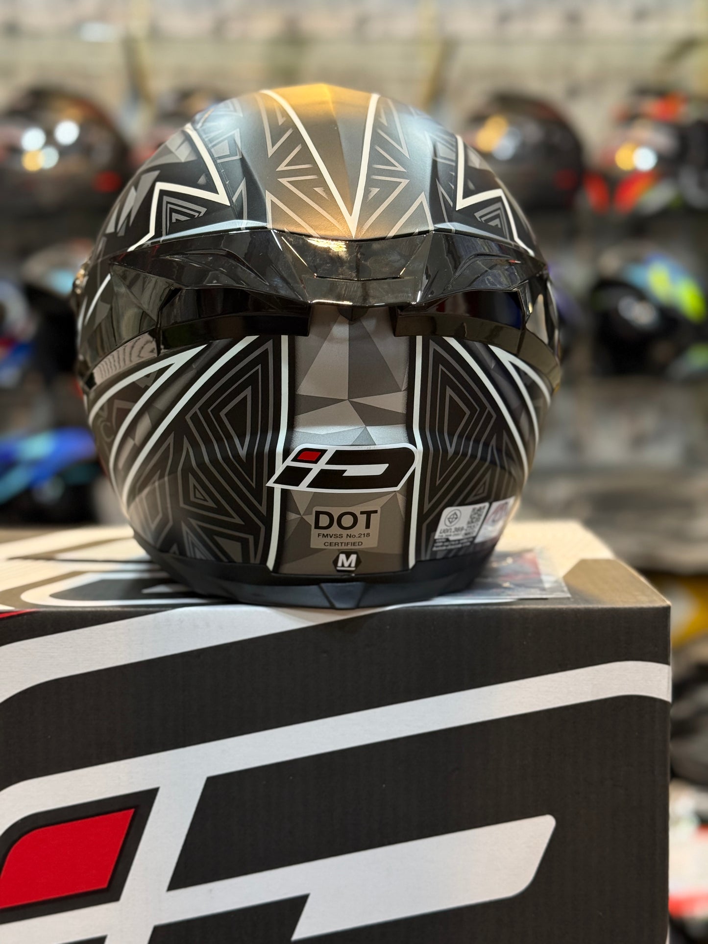 ID spartan limited Addition DOT certified helmet