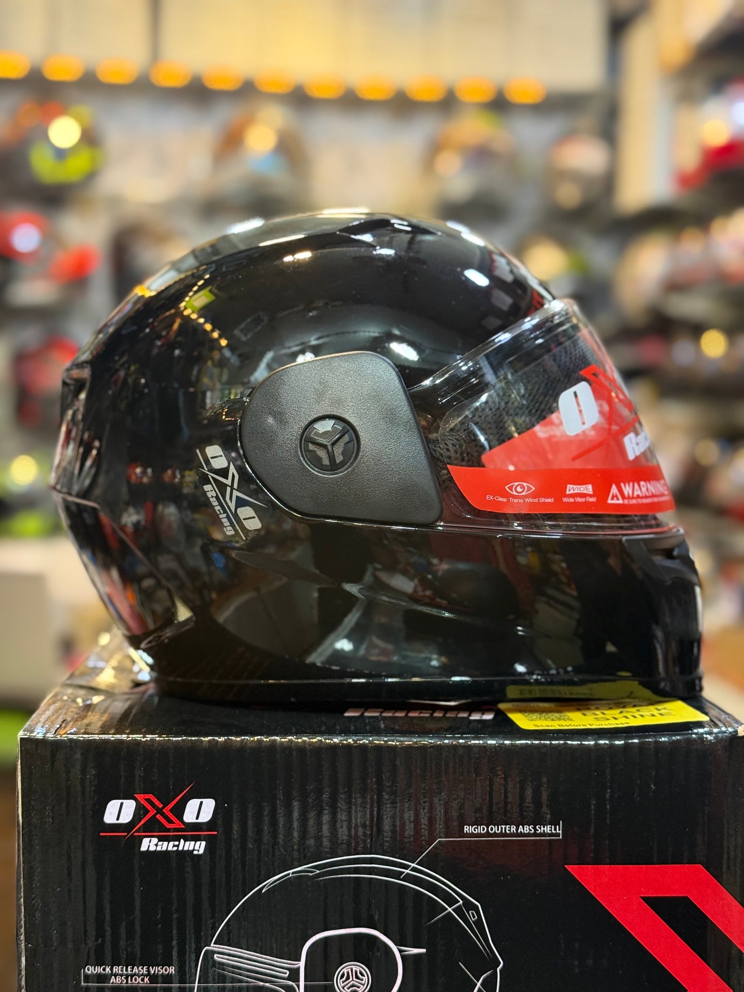 Oxo  Full face Helmet large size top quality unbreakable & Non reflection PC visor