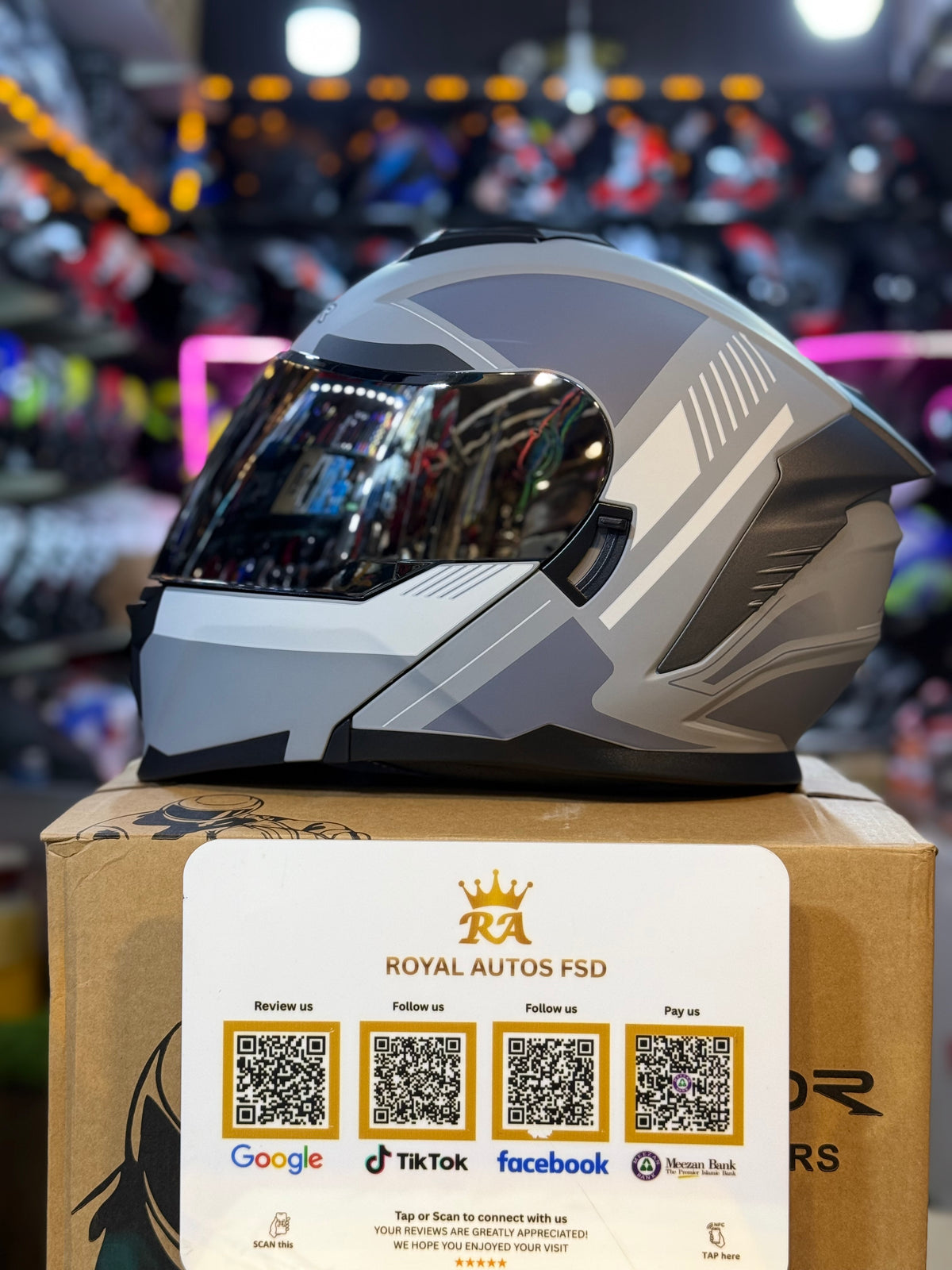 Vector 265 with Polarise Visor  DOT certified Helmet Modular helmet