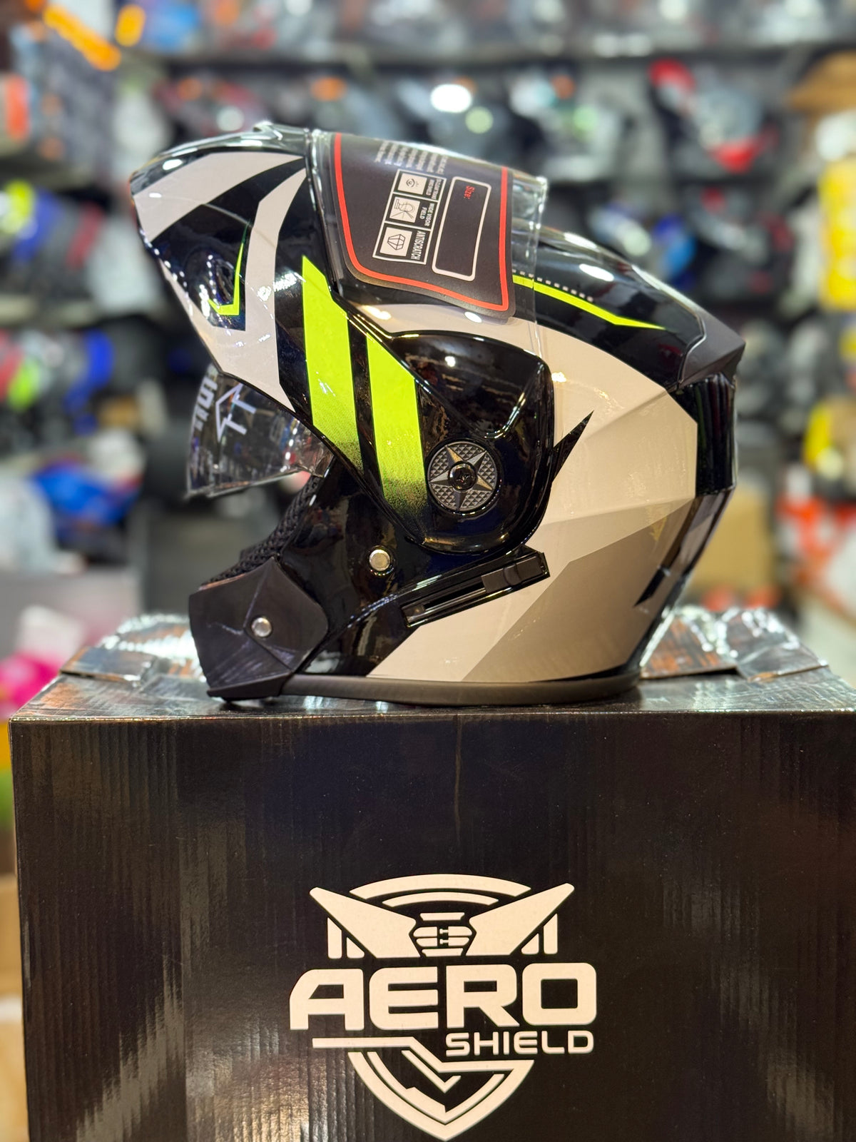 Aero Shield Flip up Helmet in washable padding , Duel visor , No reflection visor