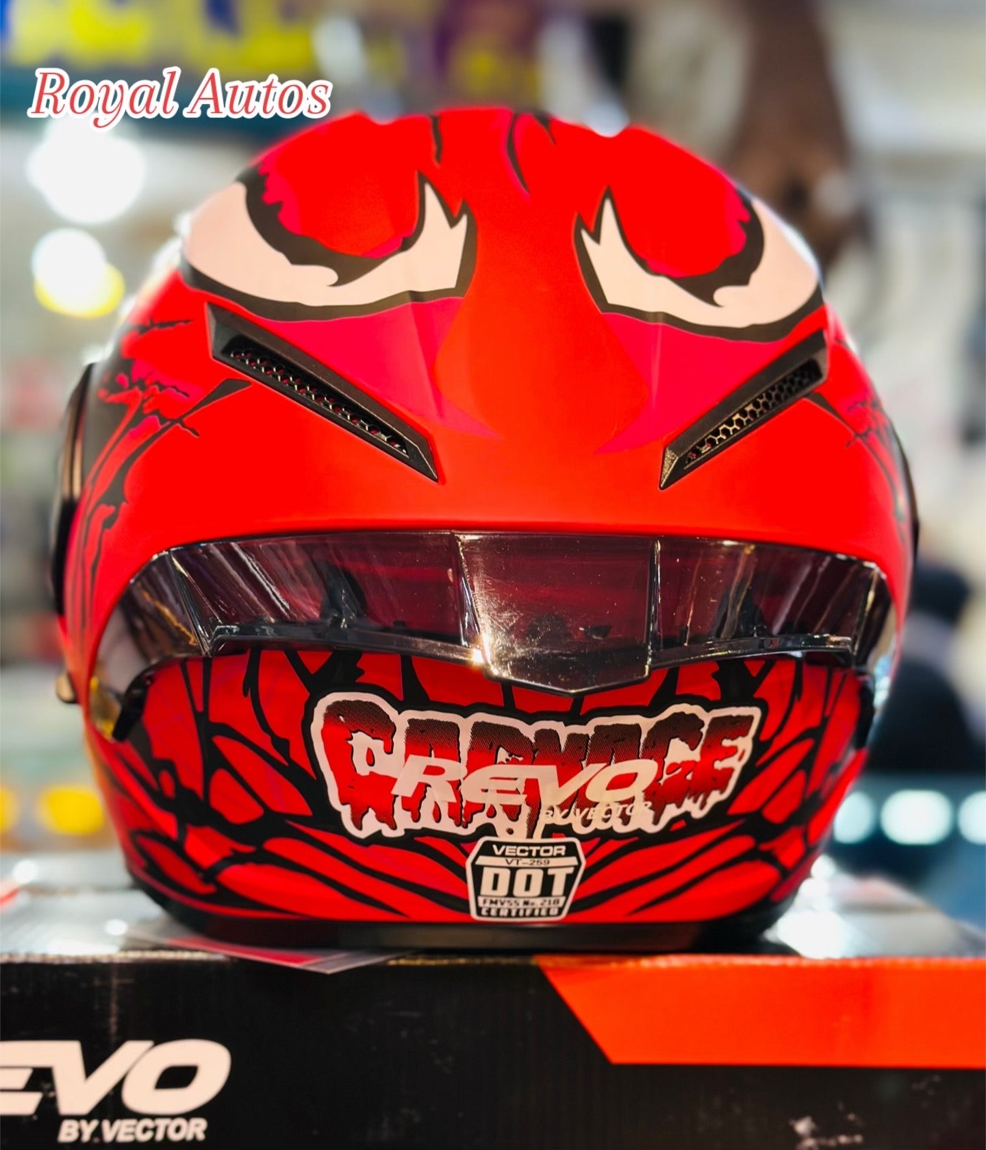 Revo VT 259 DOT  certified washable padding Duel visor