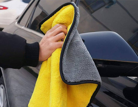 Microfiber Cleaning Cloth 650 GSM for Car & Motorbike- Pack of 1 (40 x 40 cm) for Home & Kitchen, Mobile, Laptop, Office- Lint Free Dual Layer Ultra-Thick Super Absorbent Towel
